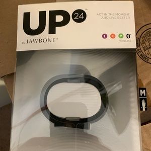 NIP UP 24- Jawbone